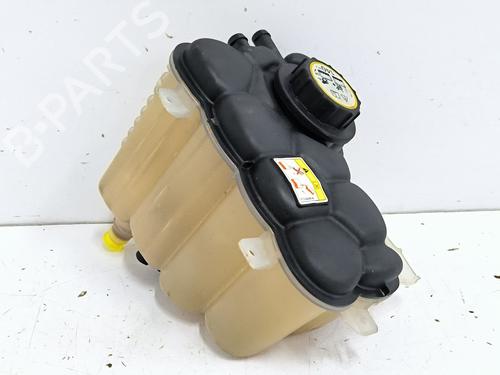 expansion-tank-jaguar-xe-x760-2015-34207310 main image
