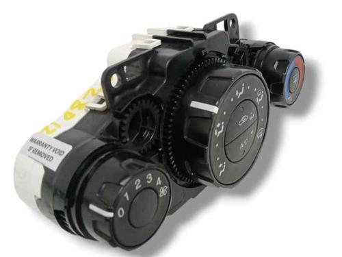 Climate control FORD FIESTA VI (CB1, CCN) 1.5 TDCi | BP26156833I5