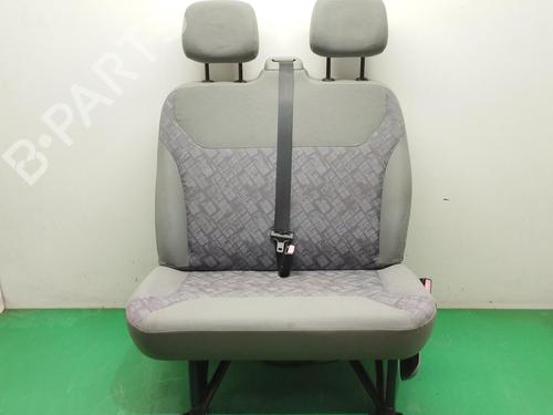 Used Right front seat OPEL VIVARO A Van (X83) [2001-2015]  13757046