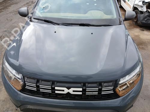 hood-dacia-duster-hm_-2017-31998929 main image