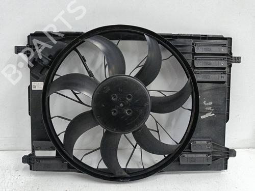 Used Radiator fan Radiator fan MERCEDES-BENZ A-CLASS (W177) A 200 d (177.012) (150 hp) 33974597 33974597