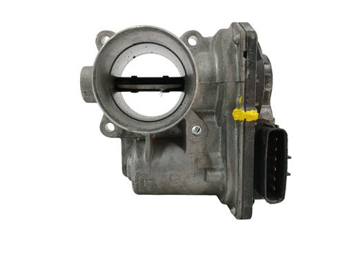 Used Throttle body TOYOTA YARIS (_P9_) 1.4 D-4D (NLP90_, NLP90R) (90 hp) 17482824