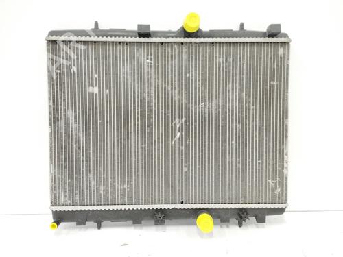 Used Water radiator Water radiator 12443103 12443103