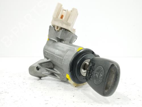 Used Electronic module TOYOTA YARIS (_P9_) 1.3 VVT-i (SCP90_, SCP90R) (87 hp) 14153378