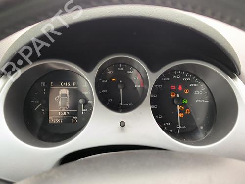 Used Instrument cluster Instrument cluster 33958817 33958817