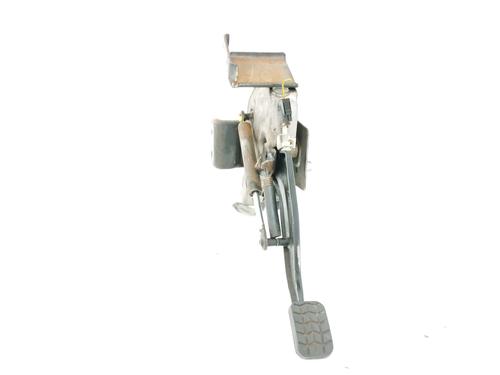 Used Clutch pedal KIA CARNIVAL II (GQ) 2.9 CRDi (144 hp) 10938552