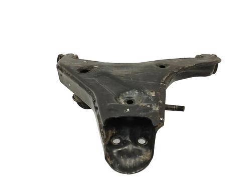 Querlenker links vorne für MITSUBISHI L200 / TRITON (KJ_, KK_, KL_) 2.2 DI-D (150 hp) 13077200
