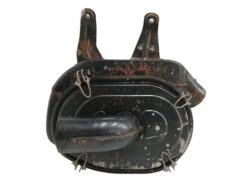 Used Air filter box MITSUBISHI PAJERO II (V3_W, V2_W, V4_W, V5_W) [1990-2001]  18547574