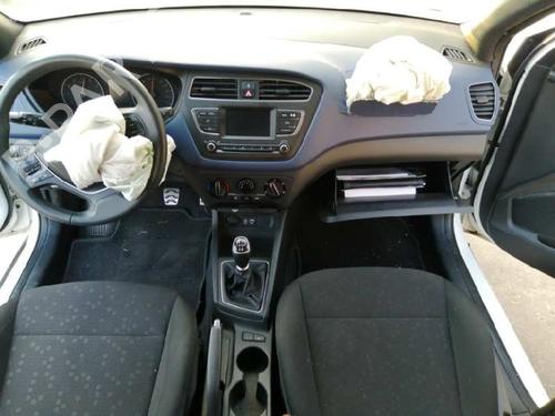 Gear lever HYUNDAI i20 II (GB, IB) 1.0 T-GDI | BP8068067M90 