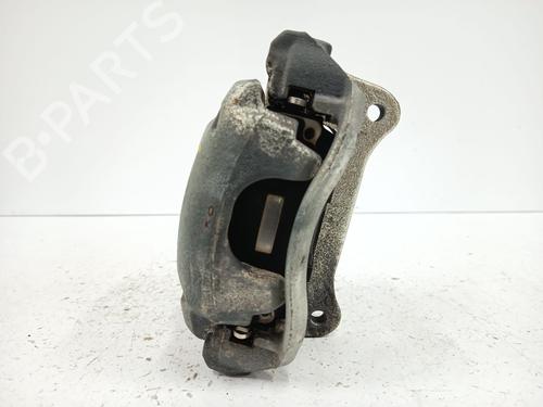 Used Left front brake caliper Left front brake caliper TOYOTA COROLLA Saloon (_E21_) 1.8 VVTi Hybrid (ZWE211, MZEA12) (98 hp) 33209552 33209552