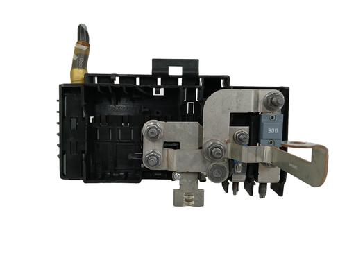 Used Fuse box MERCEDES-BENZ A-CLASS (W176) A 200 CDI / d (176.008) (136 hp) 17547001