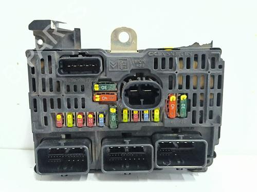 Used Fuse box Fuse box PEUGEOT 407 (6D_) 2.0 HDi 135 (6DRHRH, 6DRHRE, 6DRHRG, 6DRHRJ) (136 hp) 33721728 33721728