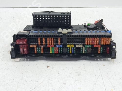 Used Fuse box BMW 3 Compact (E46) 316 ti (115 hp) 30168734