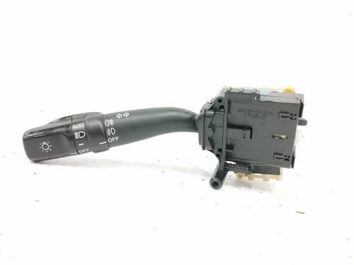 Used Headlight switch TOYOTA AVENSIS Saloon (_T25_) [2003-2009]  11856711