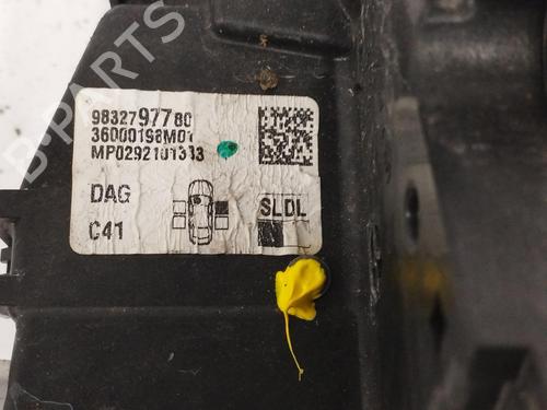 Front right lock CITROËN C4 III (BA_, BB_, BC_) 1.2 PureTech 130 (BAHNSA, BAHNSB) | BP12442473C97 