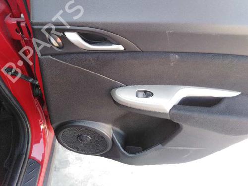 Fuse box HONDA CIVIC VIII Hatchback (FN, FK)  | BP6463823E1 