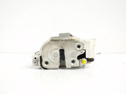 rear-right-lock-mitsubishi-grandis-na_w-20-di-d-na8w-2003-2004-2005-2006-2007-2008-2009-2010-2011-12992043 main image