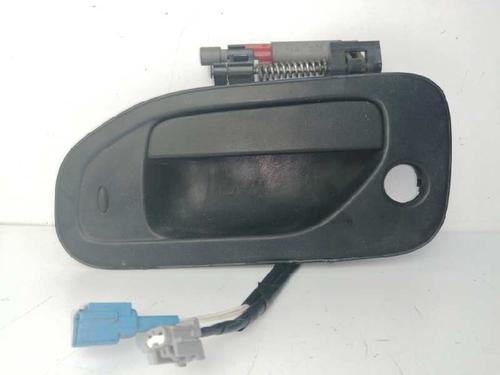 front-left-exterior-door-handle-nissan-nv200-evalia-bus-15-dci-85-m20-m20m-m20k-m20kk-2010-8241325 main image