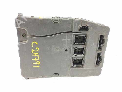 Used Fuse box Fuse box RENAULT MEGANE II (BM0/1_, CM0/1_) [2001-2012] 12427542 12427542