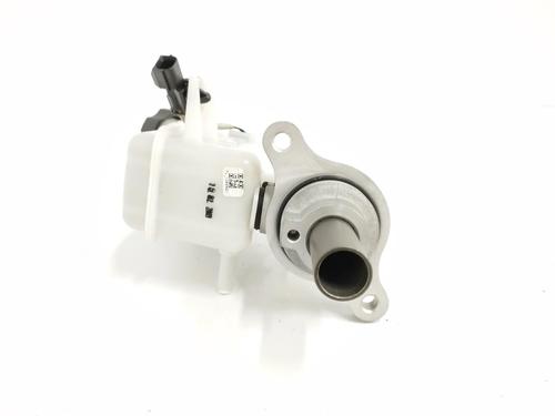 Brake master cylinder HYUNDAI TUCSON (JM)  | BP12428908M77 