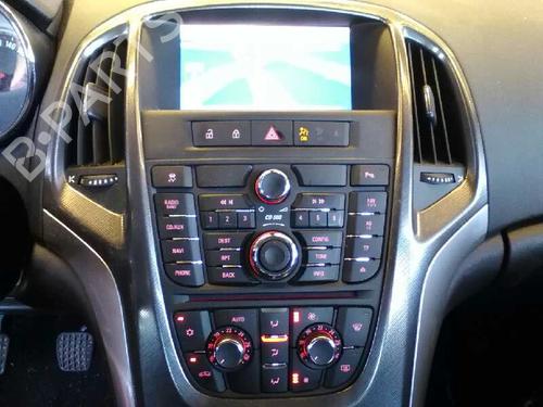Zekeringkast OPEL ASTRA J Sports Tourer (P10)  | BP17244056E1 
