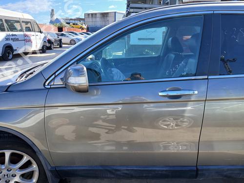 Used Left front door Left front door HONDA CR-V III (RE_) 2.2 i-CTDi 4WD (RE6) (140 hp) 33715198 33715198