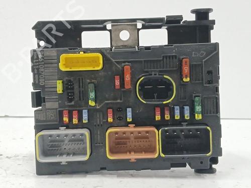 fuse-box-peugeot-307-cc-3b-2003-2004-2005-2006-2007-2008-2009-40531666 main image