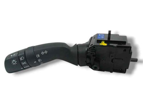 Used Headlight switch TOYOTA COROLLA Estate (_E21_) 2.0 Hybrid (MZEH12) (180 hp) 23577075