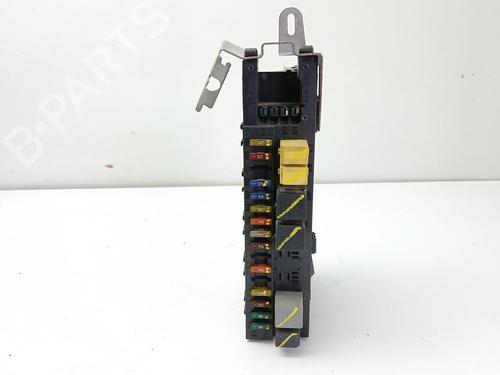 Used Fuse box Fuse box 38938263 38938263