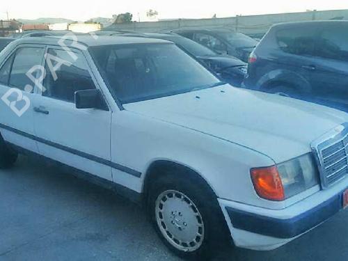Instrument cluster MERCEDES-BENZ 124 Saloon (W124)  | BP17735243C47 