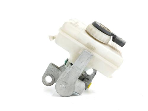 Used Brake master cylinder AUDI A4 B8 (8K2) 2.0 TDI 16V (140 hp) 10776534