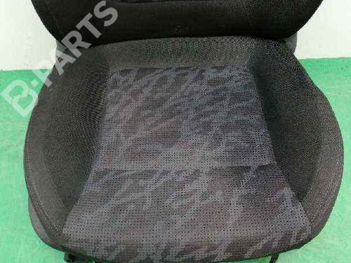 Right front seat PEUGEOT 3008 I MPV (0U_) 1.6 HDi | BP6458431C16 