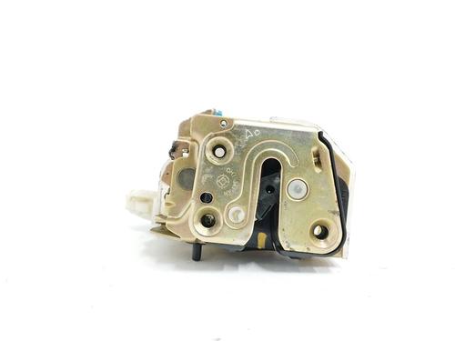 Used Rear left lock NISSAN X-TRAIL I (T30) [2001-2013]  11736710