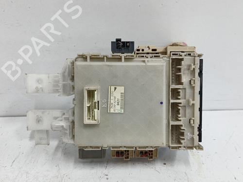 Fuse box TOYOTA YARIS (_P9_) 1.4 D-4D (NLP90_, NLP90R) | BP31124199E1
