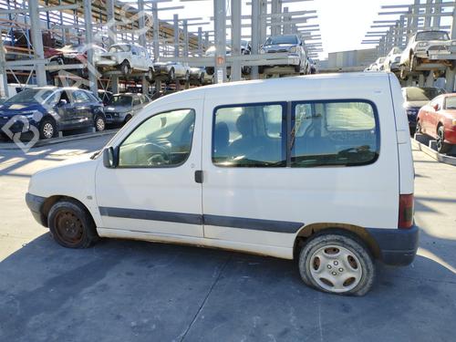 Fuse box PEUGEOT PARTNER MPV (5_, G_) 1.9 D | BP38287721E1 - Image 8