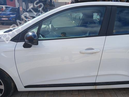 left-front-door-renault-clio-v-b7_-2019-32844386 main image