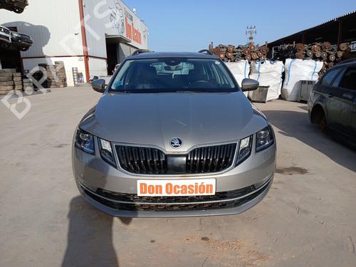 Left taillight SKODA OCTAVIA III Combi (5E5, 5E6) 2.0 TDI | BP36801005C34  - Image 9