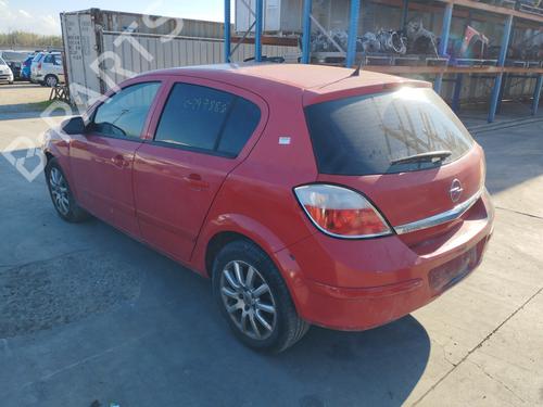 Boîte à Fusibles OPEL ASTRA H (A04) 1.7 CDTI (L48) | BP11884028E1 