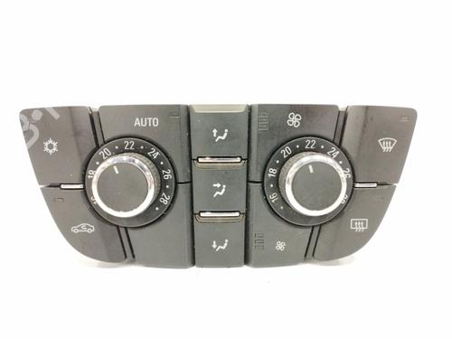 Used Climate control OPEL ASTRA J Sports Tourer (P10) 1.7 CDTI (35) (110 hp) 10651699