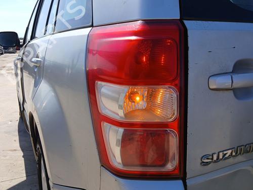 Used Left taillight Left taillight SUZUKI GRAND VITARA II (JT, TE, TD) 1.9 DDiS All-wheel Drive (JT419, TD44, JB419WD, JB419XD,... (129 hp) 35952080 35952080