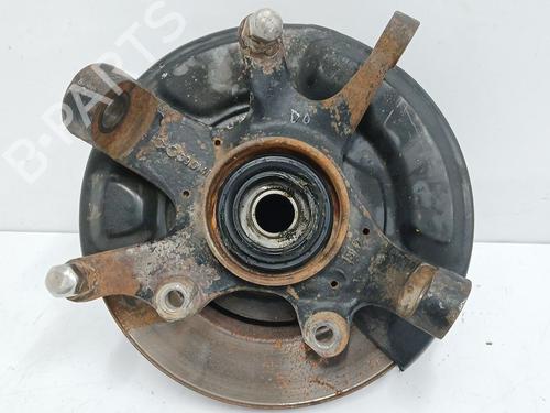 Used Right front steering knuckle NISSAN TERRANO II (R20) 2.7 TDi 4WD (125 hp) 29355341