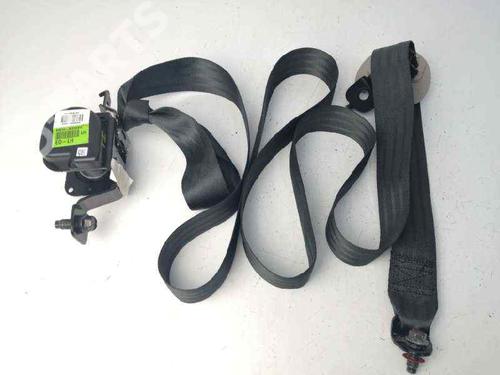 Used Rear left seatbelt KIA SPORTAGE III (SL) 1.7 CRDi (116 hp) 8257973
