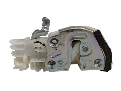 Used Rear left lock SUZUKI VITARA (LY) 1.6 DDiS (APK 416D) (120 hp) 18338440