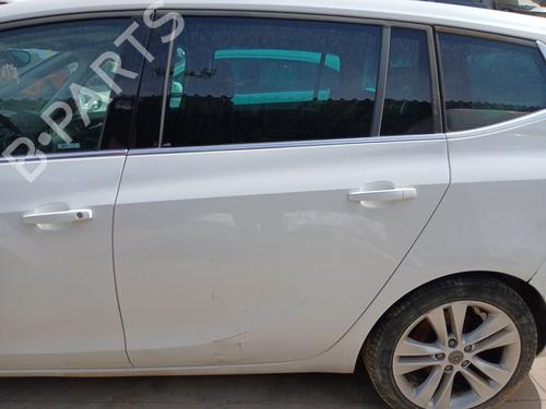 left-rear-door-opel-zafira-tourer-c-p12-2011-36695341 main image