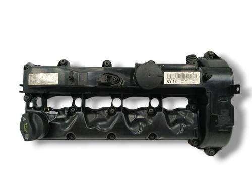 Used Valve cover MERCEDES-BENZ CLA Shooting Brake (X117) [2015-2019]  23575808