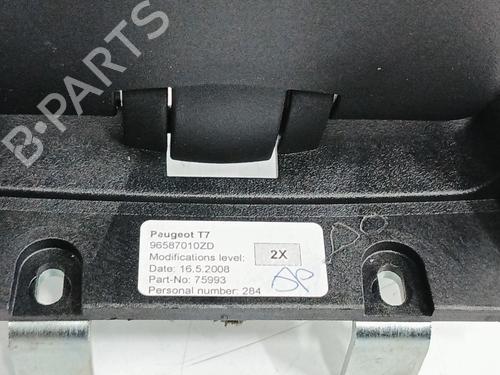 Armrest / Center console PEUGEOT 308 SW I (4E_, 4H_) 1.6 16V | BP30775828I20