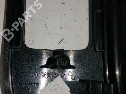 Air vent PEUGEOT 5008 (0U_, 0E_) 1.6 HDi | BP11659220I21 