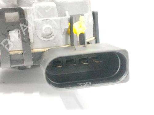 Front wiper motor PEUGEOT 2008 I (CU_) 1.5 BlueHDI 120 | BP12443122M29 