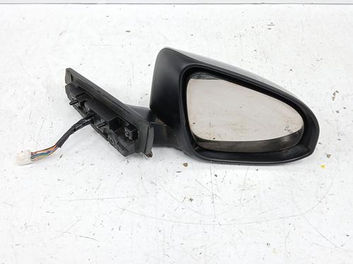 right-mirror-toyota-c-hr-_x1_-2016-35725338 main image