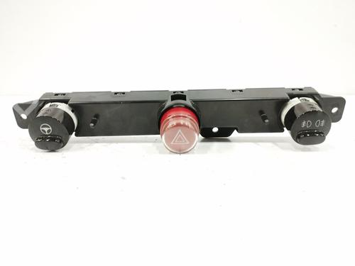 Used Warning switch FIAT 500 (312_) 1.2 (312AXA1A) (69 hp) 11021586